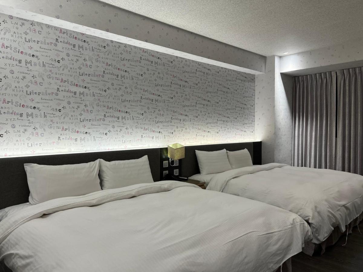 Dlinn Hotel Taichung Extérieur photo