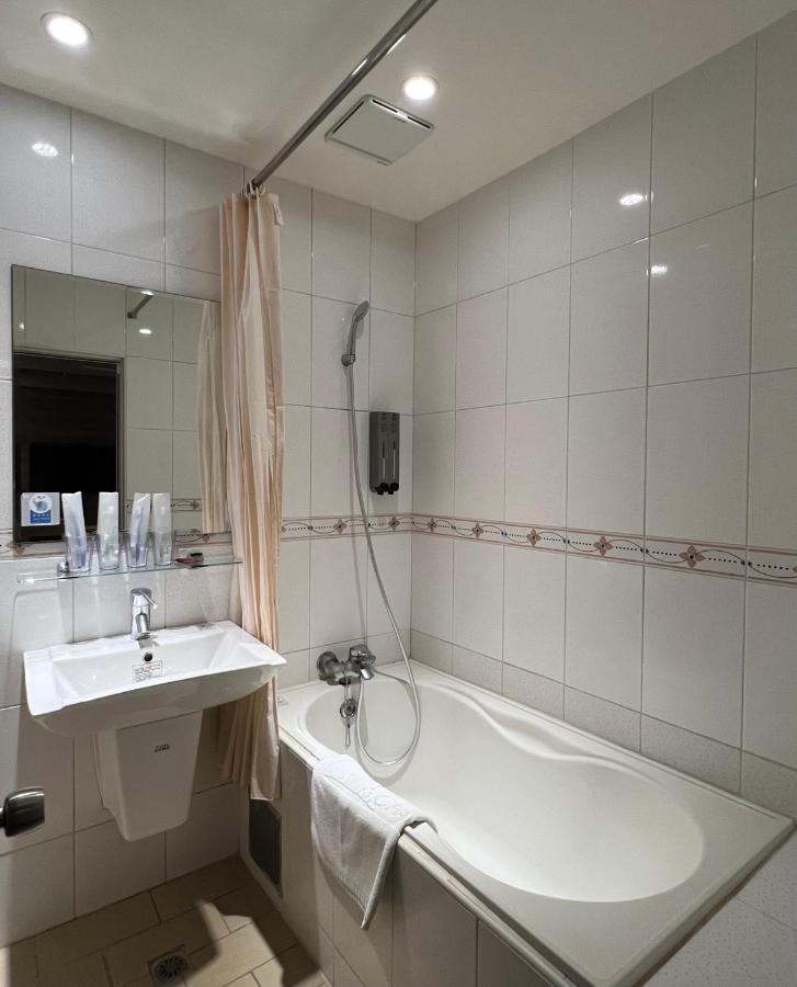 Dlinn Hotel Taichung Extérieur photo