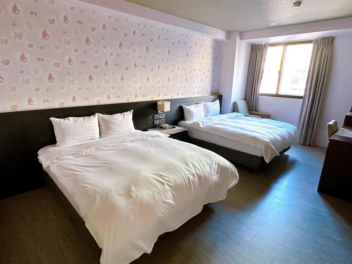 Dlinn Hotel Taichung Extérieur photo