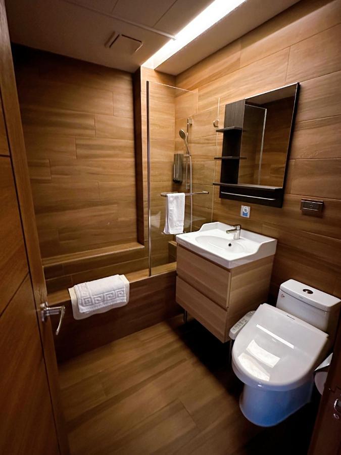 Dlinn Hotel Taichung Extérieur photo